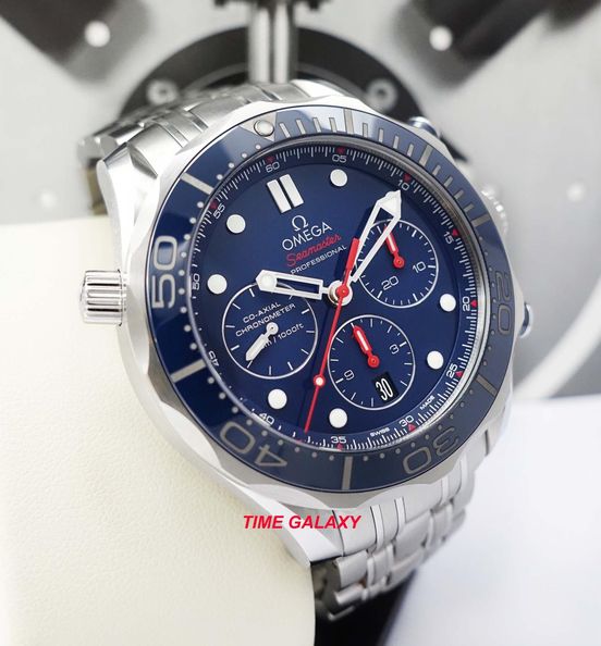 Omega 212.30.44.50.03 powered by 3330 calibre